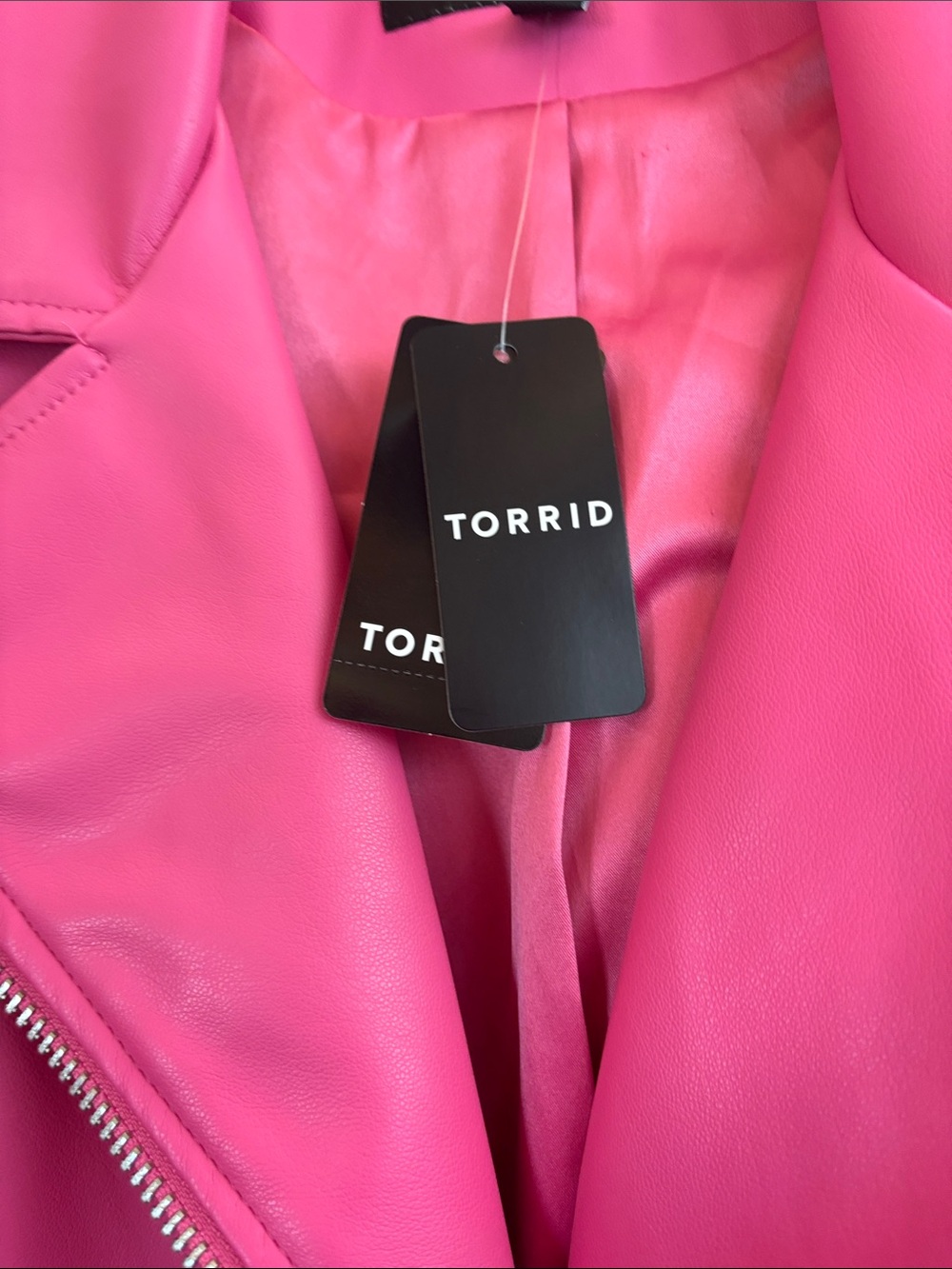 torrid Hot Pink Faux Leather Moto Jacket 1X 14/16 new with tags - Picture 4 of 10